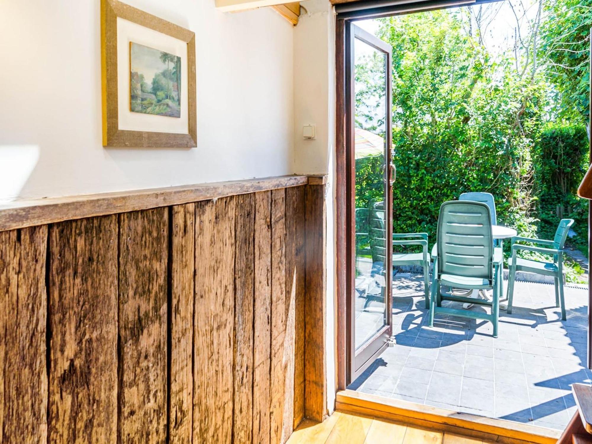 Snug Holiday Home In Nieuwvliet Exterior photo